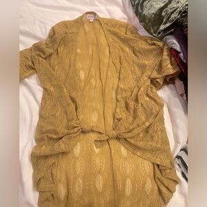 NWOT. Lularoe. Lace Shirley